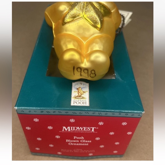 1998 Winnie the Pooh Christmas Ornament blown glass - Picture 6 of 6